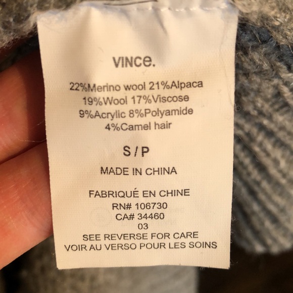 Beautiful Vince cable knit turtleneck. Very soft. Size S - Picture 2 of 6